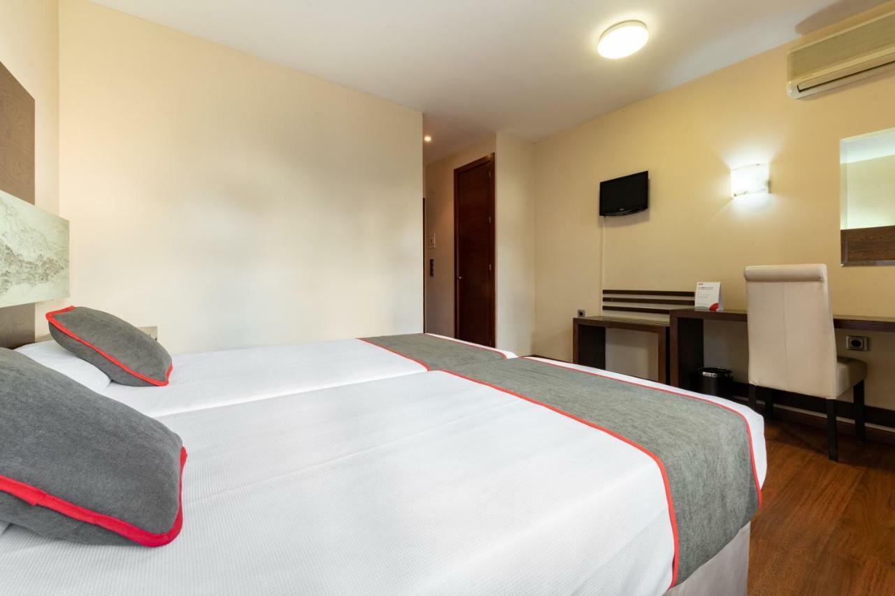 Oyo Hotel Francabel Cuenca  Exteriér fotografie